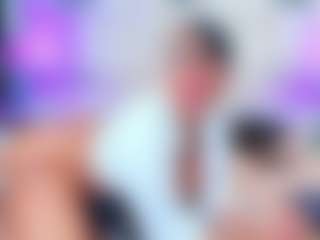 QUEENASS's Live Sex Cam Show