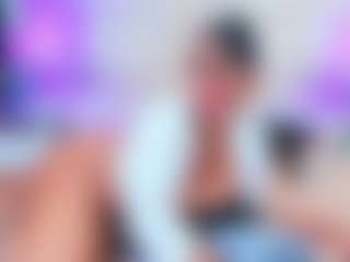 QUEENASS's Live Sex Cam Show