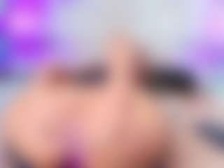 QUEENASS's Live Sex Cam Show