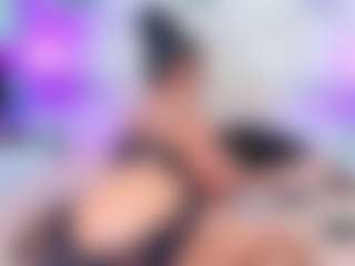 QUEENASS's Live Sex Cam Show