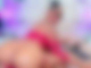 QUEENASS's Live Sex Cam Show