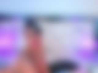 QUEENASS's Live Sex Cam Show