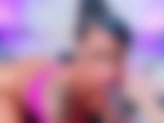 QUEENASS's Live Sex Cam Show