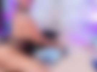 QUEENASS's Live Sex Cam Show