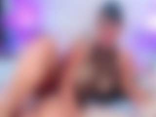QUEENASS's Live Sex Cam Show