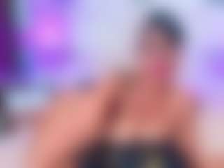 QUEENASS's Live Sex Cam Show