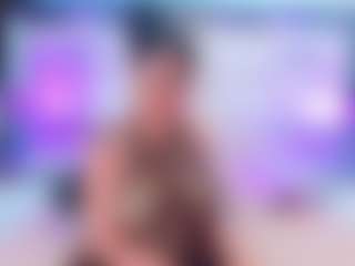 QUEENASS's Live Sex Cam Show