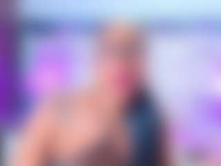 QUEENASS's Live Sex Cam Show
