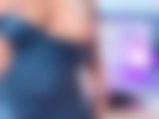 QUEENASS's Live Sex Cam Show
