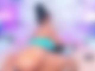 QUEENASS's Live Sex Cam Show