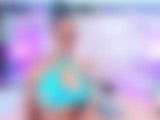 QUEENASS's Live Sex Cam Show