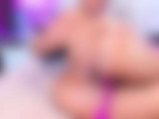 QUEENASS's Live Sex Cam Show