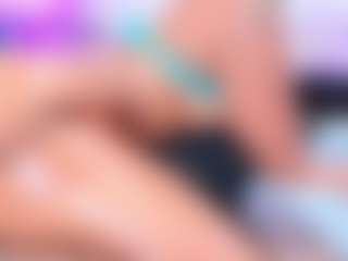 Live cam show with QUEENASS - Sexwebcam on Soda Cam