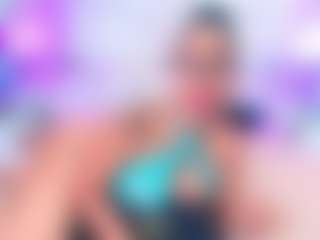 QUEENASS's Live Sex Cam Show