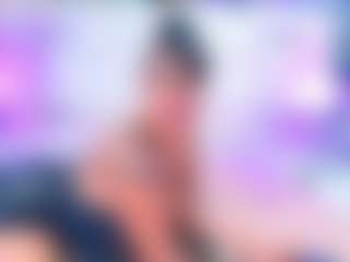 QUEENASS's Live Sex Cam Show