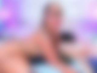 QUEENASS's Live Sex Cam Show