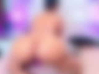 QUEENASS's Live Sex Cam Show