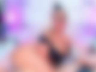 QUEENASS's Live Sex Cam Show