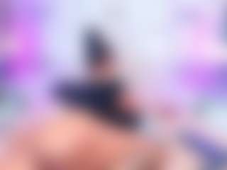 QUEENASS's Live Sex Cam Show