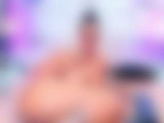 QUEENASS MILF webcam performer live streaming