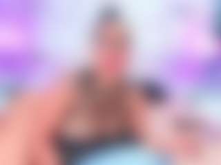 QUEENASS's Live Sex Cam Show