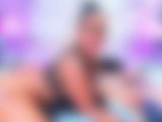 QUEENASS's Live Sex Cam Show