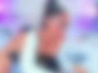 QUEENASS's Live Sex Cam Show
