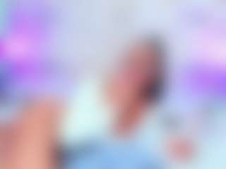 QUEENASS's Live Sex Cam Show