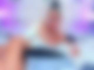 QUEENASS's Live Sex Cam Show
