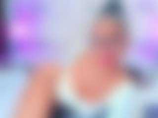 QUEENASS's Live Sex Cam Show