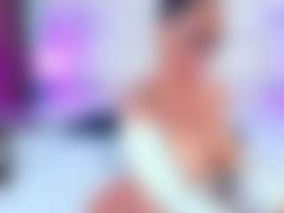 QUEENASS's Live Sex Cam Show
