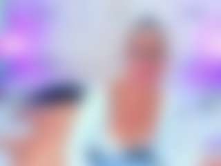 QUEENASS MILF webcam performer live streaming