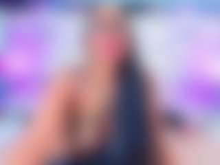 Live cam show with QUEENASS - Strip MILF on Uber Horny
