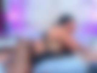 Live cam show with QUEENASS - Strip Black on Camsoda