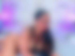 QUEENASS's Live Sex Cam Show