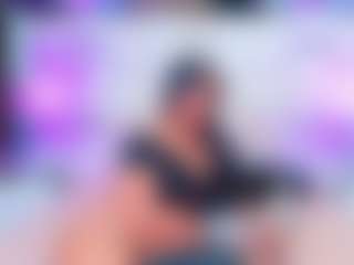 QUEENASS's Live Sex Cam Show