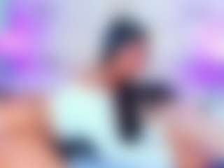 QUEENASS's Live Sex Cam Show