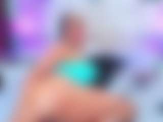 QUEENASS's Live Sex Cam Show