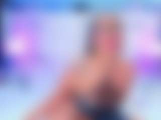 QUEENASS's Live Sex Cam Show