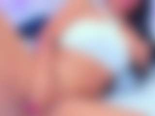 QUEENASS's Live Sex Cam Show