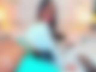 QUEENASS's Live Sex Cam Show