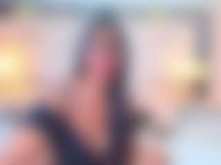 QUEENASS's Live Sex Cam Show