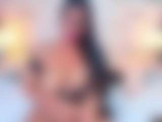 QUEENASS's Live Sex Cam Show