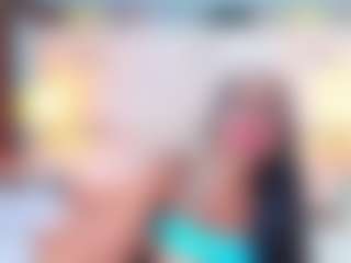 QUEENASS's Live Sex Cam Show