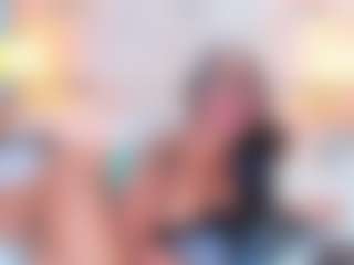 QUEENASS's Live Sex Cam Show