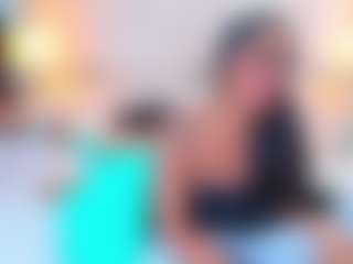 Live cam show with QUEENASS - Black Toys on AdultVida.com