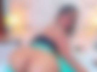 QUEENASS's Live Sex Cam Show