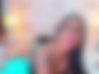 QUEENASS's Live Sex Cam Show