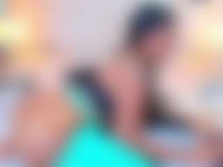 QUEENASS's Live Sex Cam Show