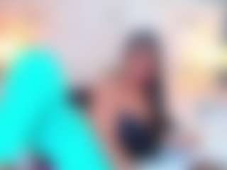 QUEENASS's Live Sex Cam Show
